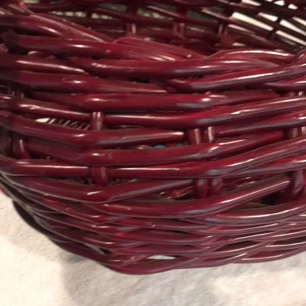 Basket Burgundy with Handle